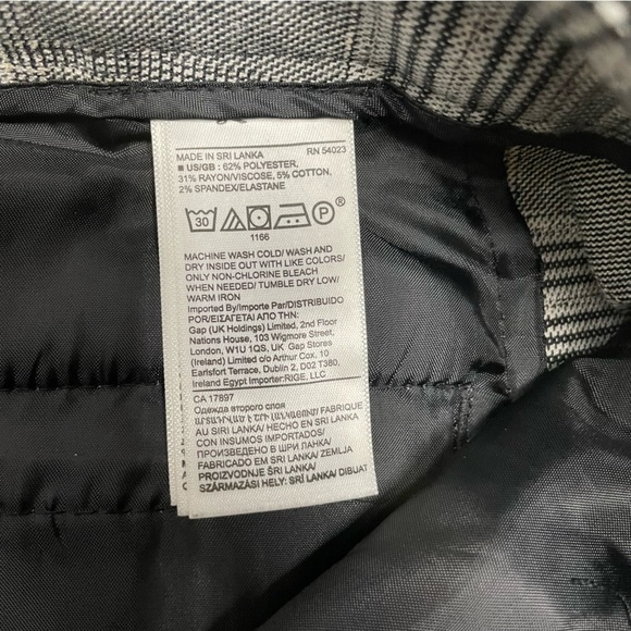 Banana Republic NWOT High Rise Pleated Tapered Leg Plaid Trousers - Picture 8 of 8